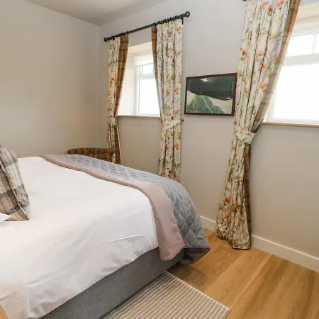 Holiday home Bolton